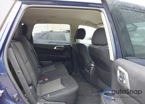 2017 Nissan Pathfinder Platinum/S/Sl/Sv z USA, uszkodzony, nr VIN 5N1DR2MMXHC613443